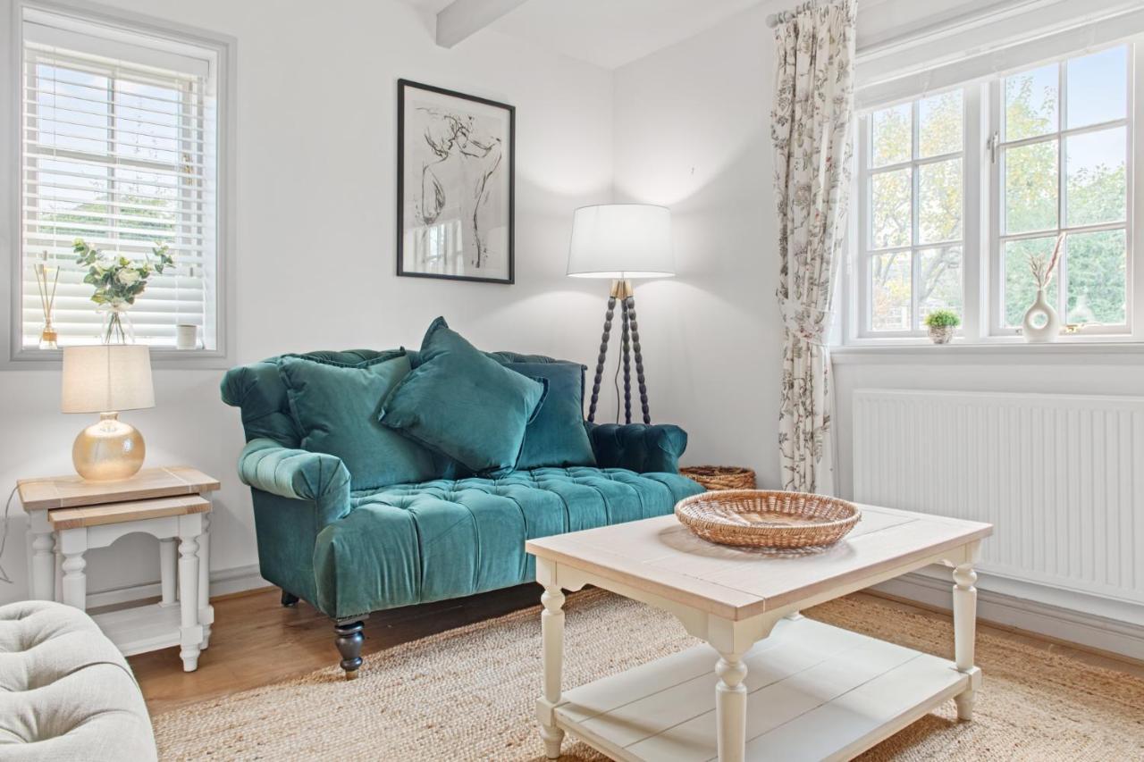 Beautiful 2 Bedroom Cottage In Oxton Oxton  Exteriör bild